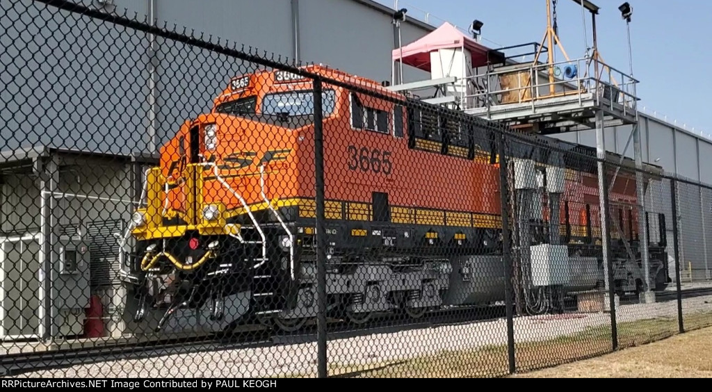 Another ET44ACH Being Emissions Tested Prior To Her Delivery to The BNSF Railway 